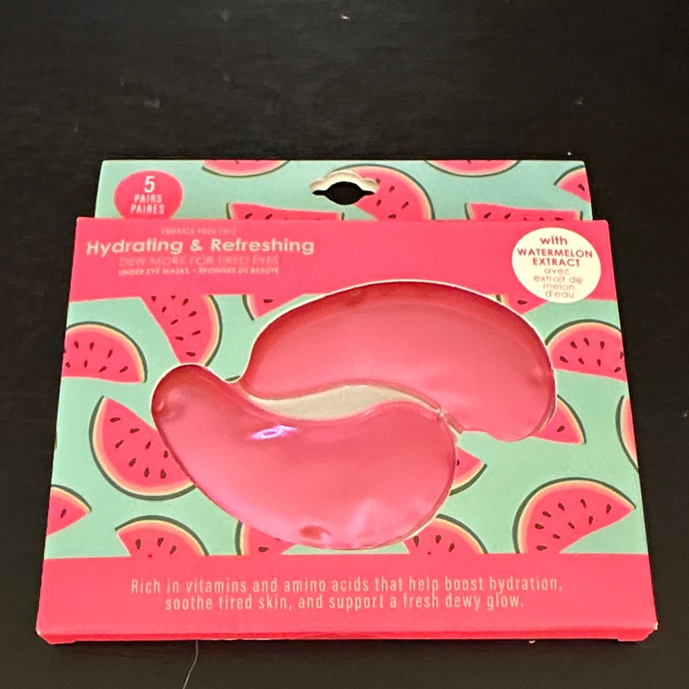 Hydrating & Refreshing Watermelon 🍉 Under Eye Gel Patches - in adorable Pink